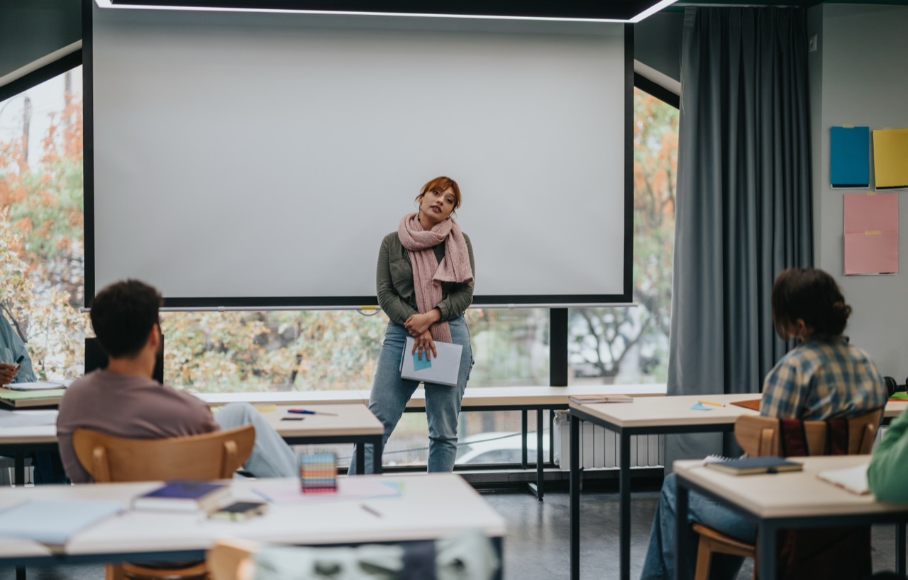 Seminars and Showdowns: Why the 1990s Remade History and the Study of It