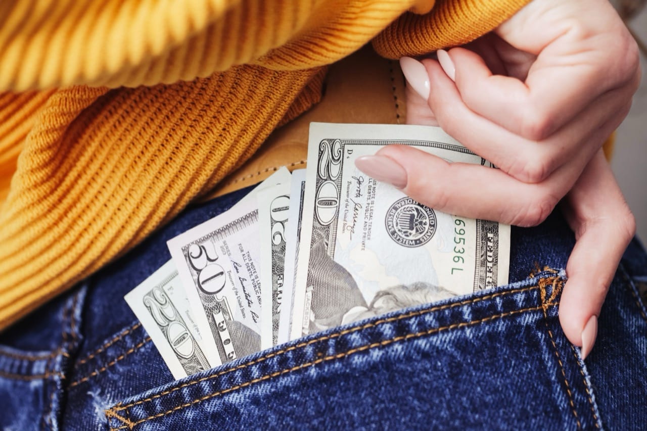 Quirky 90s Money Moments That Changed How We Spend, Save, and Click Buy