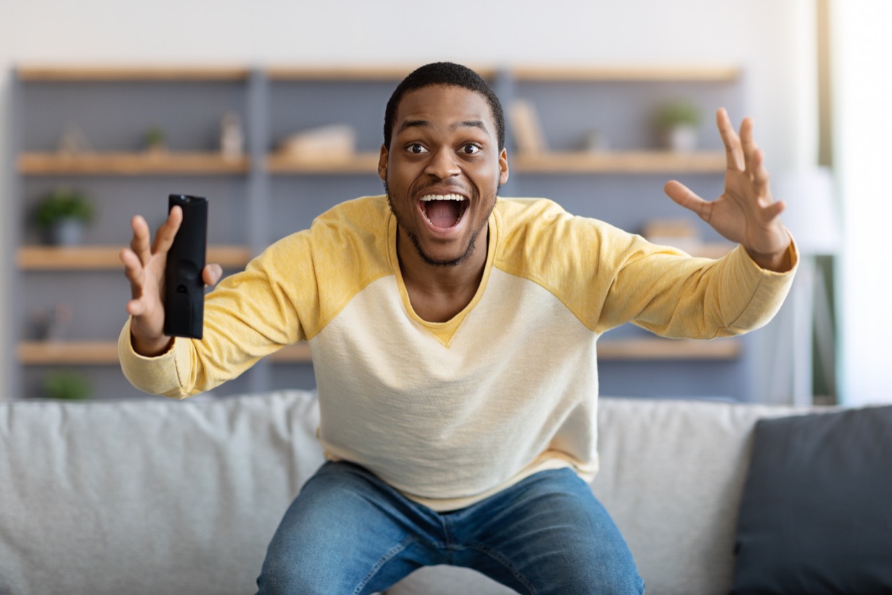 When 90s TV Built Shared Worlds Through Spinoffs, Guest Stars, and Crossovers