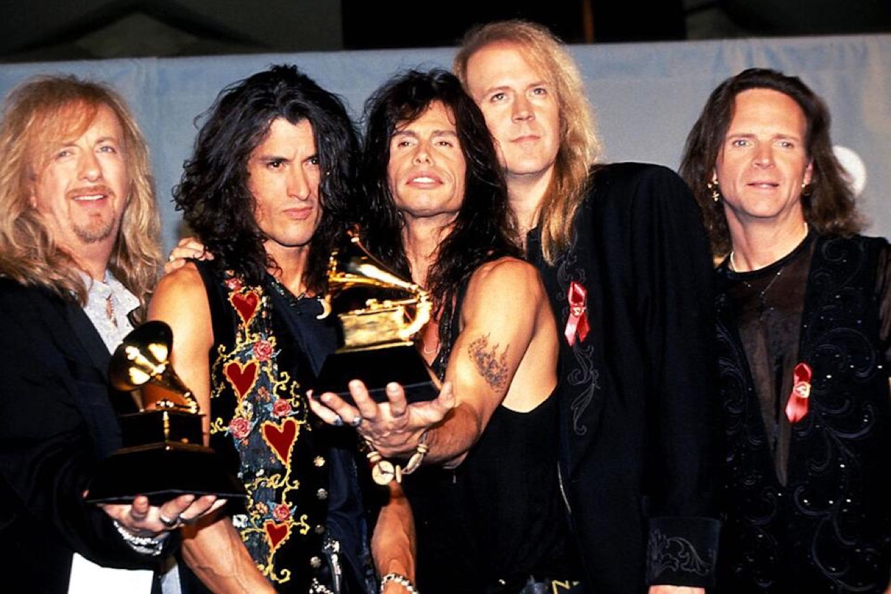 https://www.yahoo.com/entertainment/aerosmith-reveal-made-80s-mega-184529184.html