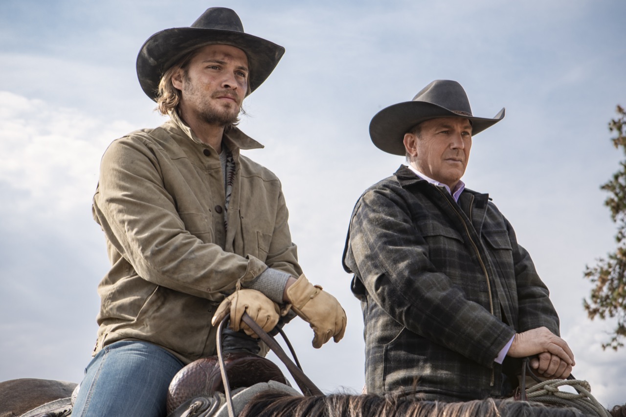 https://dailycaller.com/2019/07/05/yellowstone-season-2-episode-3-the-reek-of-desperation-photos/