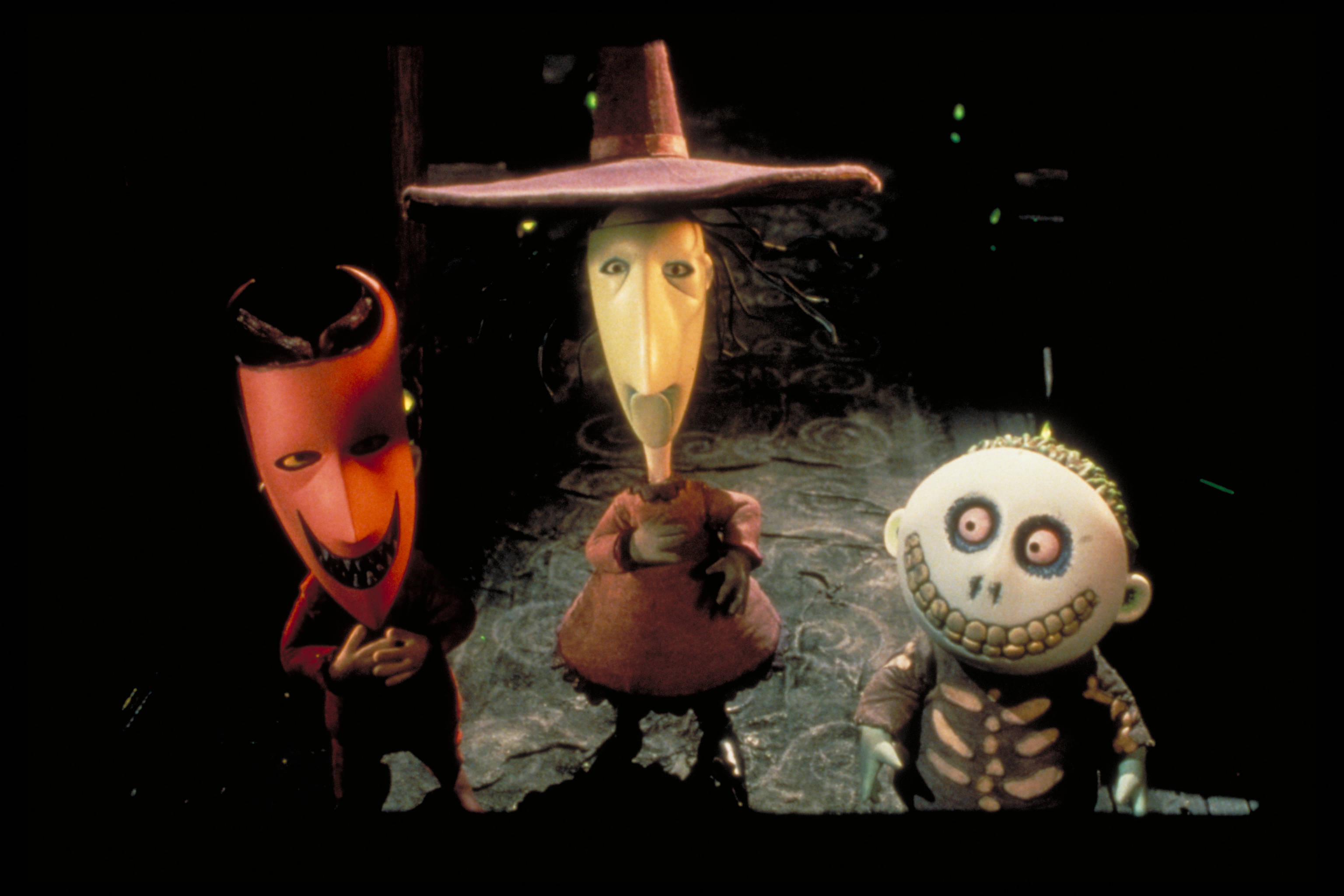 https://www.throwbacks.com/the-nightmare-before-christmas-the-twisted-childrens-movie-based-on-a-poem-by-tim-burton-2/
